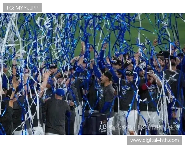 世界大赛前夕探营：蓝鸟队如何部署战术应对道奇队强力打线？